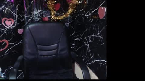 Snapshot of naughty_xxbunny chatting on January 8, 2025, 4:55 am beauty online show from January 8, 2025, 4:55 am