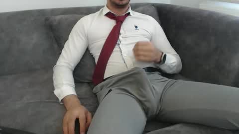 naughty pervert masterboy online show from April 7, 2026, 12:16 pm