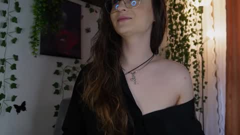 Snapshot of naughtyhomemade17 chatting on February 4, 2025, 12:22 pm Mya Alexya online show from February 4, 2025, 12:22 pm
