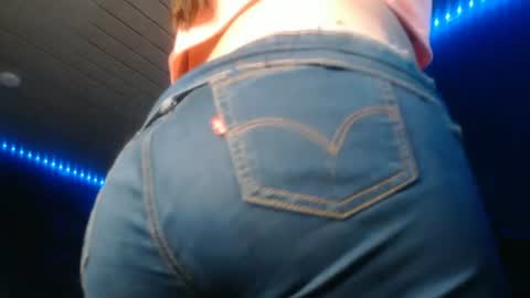 Snapshot of naughtyhotsquirt chatting on June 11, 2026, 5:00 pm Kimberly online show from June 11, 2026, 5:00 pm