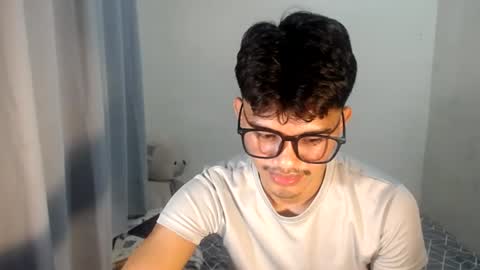 Snapshot of naughtyjosh_ chatting on July 3, 2026, 7:15 am Josh online show from July 3, 2026, 7:15 am