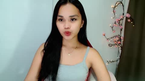 Snapshot of naughtymuse_ chatting on March 19, 2026, 4:33 pm ELISE online show from March 19, 2026, 4:33 pm