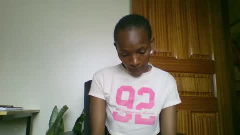 Snapshot of naughtyruby12 chatting on September 20, 2025, 11:44 am shyreen online show from September 20, 2025, 11:44 am
