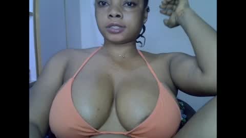 naughtyxcuntx online show from June 10, 2026, 3:44 pm