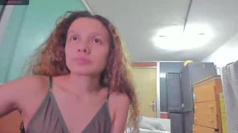 Arantxa online show from February 3, 2025, 12:25 am