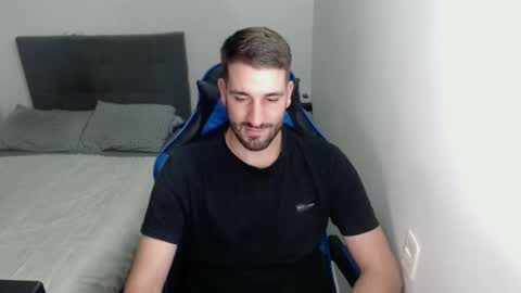 Snapshot of naugthy18boy chatting on February 7, 2025, 8:20 pm Nico online show from February 7, 2025, 8:20 pm