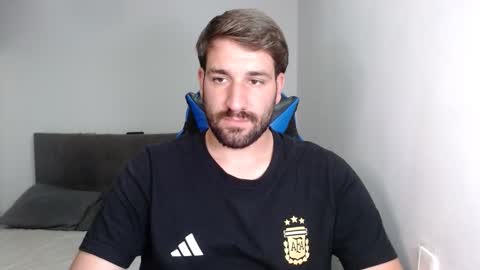 Snapshot of naugthy18boy chatting on September 15, 2025, 7:58 pm Nico online show from September 15, 2025, 7:58 pm