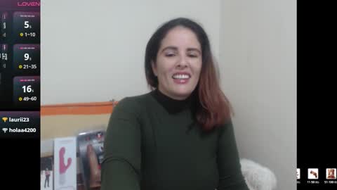 Snapshot of naugthymilf23 chatting on February 3, 2026, 10:42 am keyra online show from February 3, 2026, 10:42 am