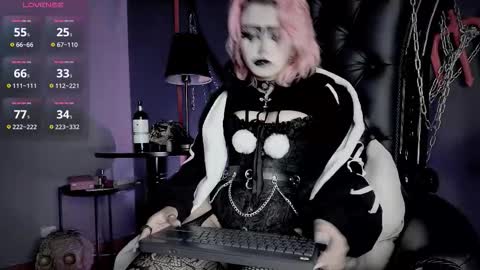 Navier  online show from February 25, 2026, 9:57 pm