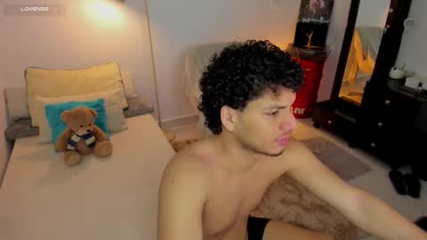 Snapshot of naxttan chatting on September 26, 2025, 12:09 pm Natan online show from September 26, 2025, 12:09 pm