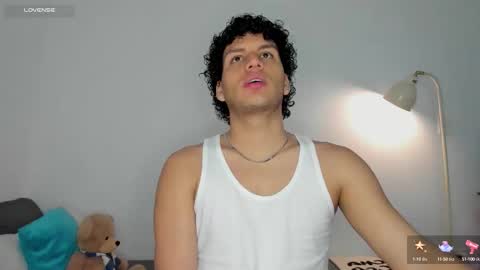 Snapshot of naxttan chatting on October 17, 2025, 7:22 am Natan online show from October 17, 2025, 7:22 am