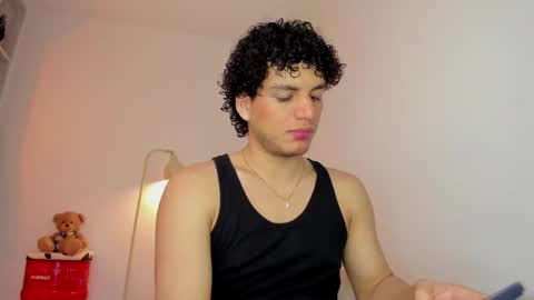 Natan online show from November 11, 2025, 2:22 am