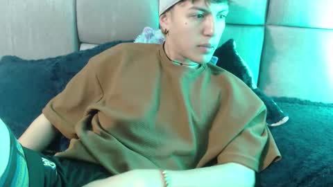 Im Nayton online show from February 18, 2026, 12:23 pm