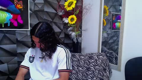 Nazper online show from January 23, 2025, 3:43 pm