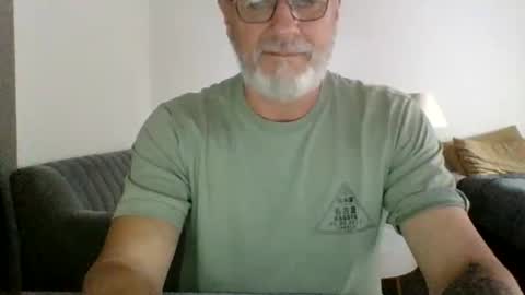 neckdown12 online show from February 28, 2026, 9:38 pm