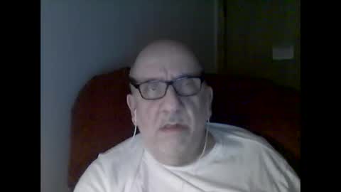 Tom online show from January 10, 2026, 2:02 am