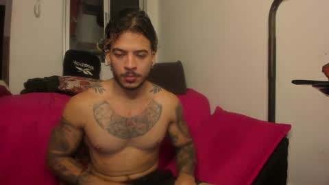 Nei turn green online show from January 5, 2025, 8:22 am