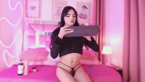 nefera_nox online show from December 3, 2025, 4:09 am