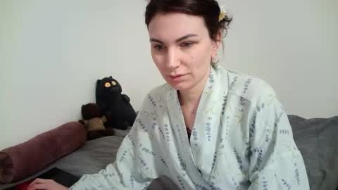 nefertiti_queen online show from March 23, 2026, 10:03 pm