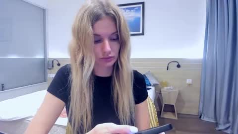 neighbours_love online show from December 13, 2024, 4:49 pm