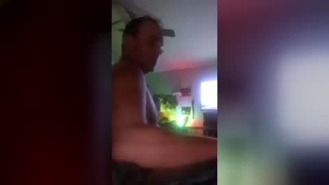 Snapshot of neilbob367231 chatting on July 1, 2026, 2:57 am neilbob367231 online show from July 1, 2026, 2:57 am