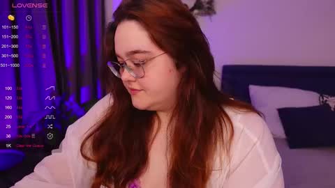 neko_moor online show from December 17, 2025, 8:59 pm