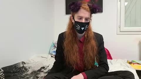 Neko online show from February 1, 2025, 6:08 pm