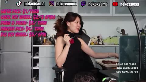 Snapshot of nekoxwaifu chatting on April 30, 2026, 9:26 am nekoxwaifu online show from April 30, 2026, 9:26 am