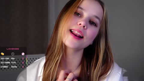 Lana online show from February 7, 2025, 11:01 am