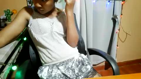 nelia_84 online show from June 7, 2026, 1:59 pm