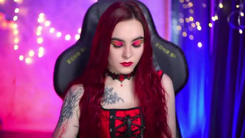 Snapshot of nelle_ chatting on May 14, 2026, 6:58 pm online show from May 14, 2026, 6:58 pm
