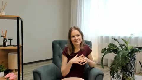 Leone online show from February 16, 2026, 8:54 am