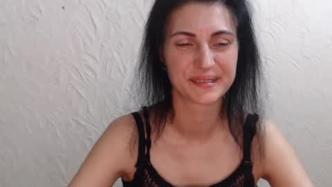 Nensy online show from June 11, 2026, 4:49 pm