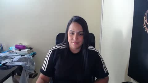 Snapshot of neny445 chatting on February 20, 2025, 6:46 pm kelly lopez online show from February 20, 2025, 6:46 pm