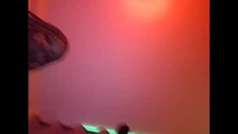 Snapshot of neonnurse chatting on April 16, 2026, 5:25 pm Sexyy phy online show from April 16, 2026, 5:25 pm