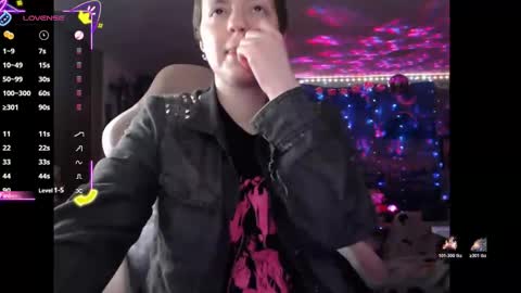 Snapshot of nerdy_squirty chatting on January 17, 2026, 6:18 am NerdySquirty online show from January 17, 2026, 6:18 am