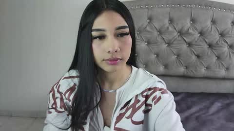Snapshot of nesuko_kamado chatting on October 19, 2025, 1:56 pm nesuko_kamado online show from October 19, 2025, 1:56 pm
