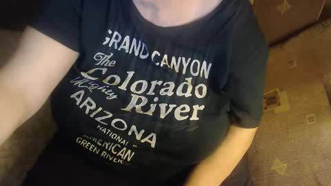 Lilly  online show from October 28, 2025, 6:21 pm