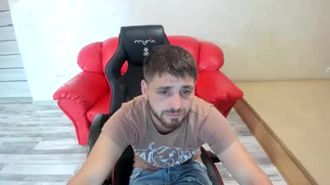 newboy69_ online show from September 13, 2025, 8:36 am