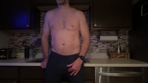 newguy_097 online show from January 9, 2026, 2:58 am