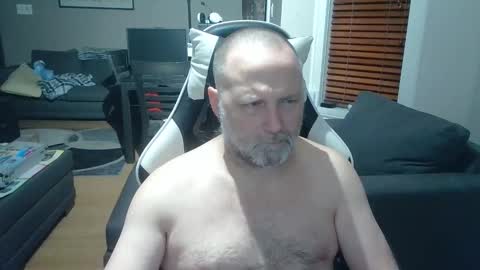 Snapshot of newvvorld chatting on November 20, 2025, 9:47 pm NewWorld online show from November 20, 2025, 9:47 pm