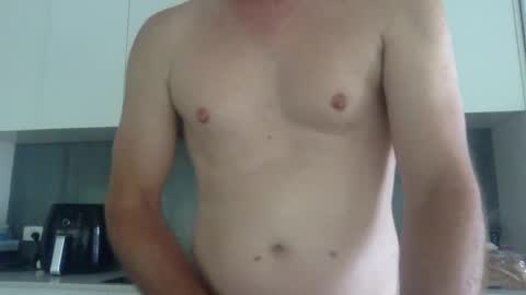 Snapshot of newysub75 chatting on February 6, 2025, 12:43 am newysub75 online show from February 6, 2025, 12:43 am