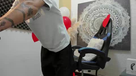 Snapshot of nextboywell1 chatting on February 15, 2026, 8:16 pm Yeison online show from February 15, 2026, 8:16 pm