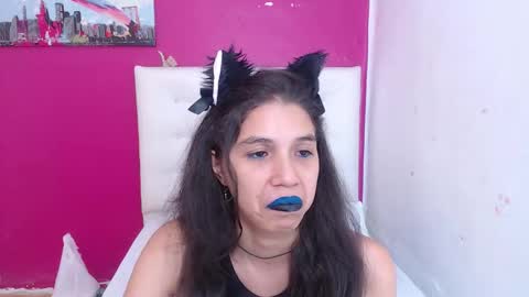 nextdoor_fantasy online show from October 29, 2025, 10:00 pm