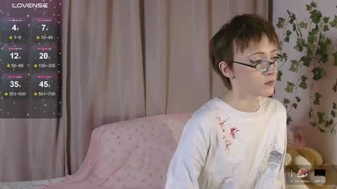 Snapshot of nextvibe1 chatting on March 21, 2026, 5:49 pm NextVibe1 online show from March 21, 2026, 5:49 pm