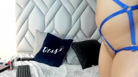 Snapshot of nezukokamado1_ chatting on February 28, 2025, 5:26 pm Milena online show from February 28, 2025, 5:26 pm