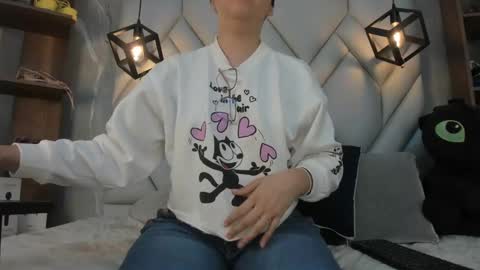 Snapshot of nezukokamado1_ chatting on March 11, 2025, 7:47 pm Milena online show from March 11, 2025, 7:47 pm