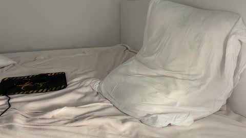 Adrian Von Ziegler online show from December 14, 2024, 1:16 pm