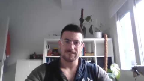 Snapshot of nghtyteacher chatting on December 17, 2025, 9:26 am nghtyteacher online show from December 17, 2025, 9:26 am