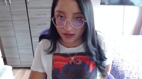Snapshot of nia_cop chatting on January 2, 2025, 4:56 pm Dani online show from January 2, 2025, 4:56 pm
